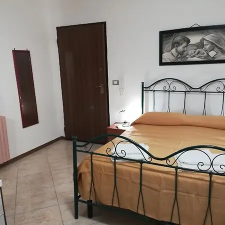 Apartmán Monolocale E Bilocale Adelaide *