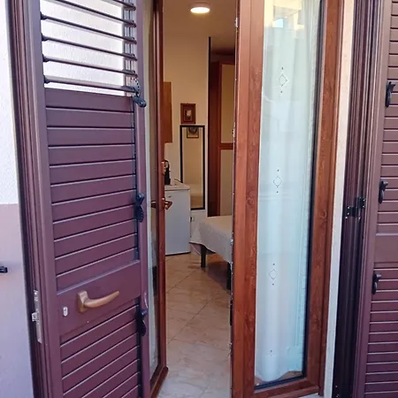 Monolocale E Bilocale Adelaide * ガリポリ